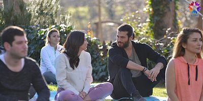 poster de la série Erkenci Kuş 30.Bölüm