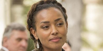 poster de la série Remise de diplôme