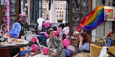 poster de la série The Things We Do For Love