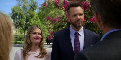 poster de la série Le coyote en tenue de yoga