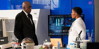 poster de la série Le livre des secrets : Chapitre trois : La colonne de feu