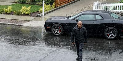 poster de la série «Goulot» d'étranglement