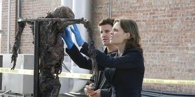 poster de la série L'épouvantail