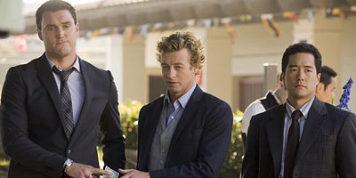 poster de la série La veuve rouge