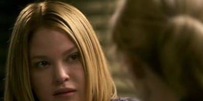 poster de la série A deux doigts du paradis