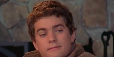 poster de la série Quatre hommages et un enterrement