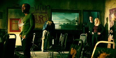 poster de la série La poudrière