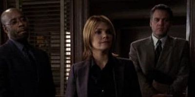 poster de la série Les Femmes préfèrent les blonds