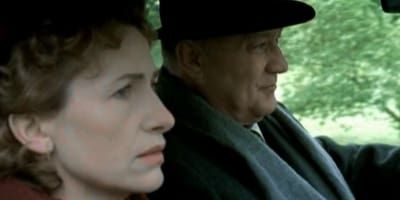 poster de la série La plume empoisonnée