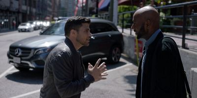 poster de la série Signaux contradictoires