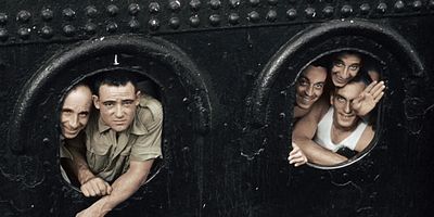 poster de la série L'Escalade de la peur (1947-1949)