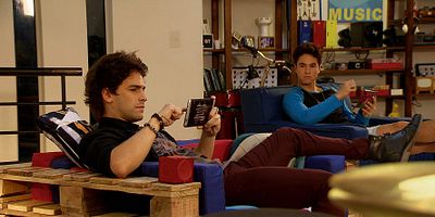 poster de la série Episode 7