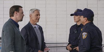 poster de la série L'innocent aux mains sales