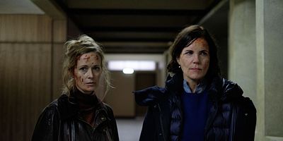 poster de la série DNA