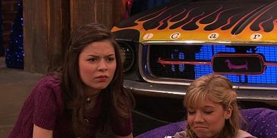 poster de la série Nevel pirate Carly