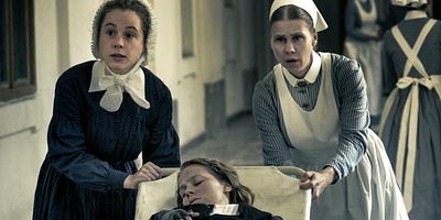 poster de la série Réformé pour blessure
