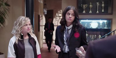 poster de la série L'outsider