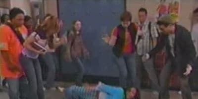 poster de la série Raven fait son cinema