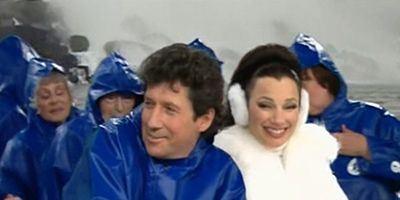 poster de la série Chutes ! Epousez-moi