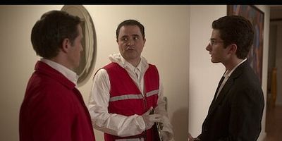 poster de la série The Show Must Go On