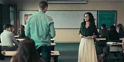 poster de la série What common people call love