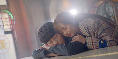 poster de la série DO DO SOL SOL LA LA SOL