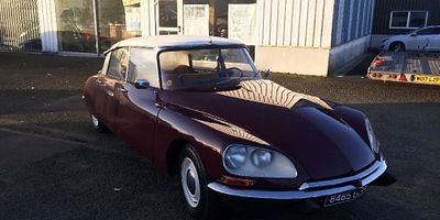 poster de la série Citroën DS