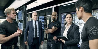 poster de la série Zones d'ombre