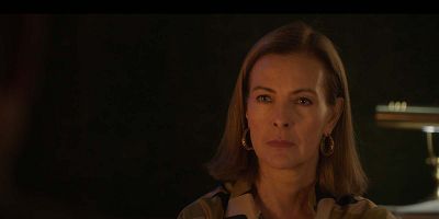 poster de la série Esther - vendredi 27 novembre 2015, 19h