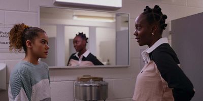 poster de la série La pire trahison depuis Jordyn et Kylie Jenner