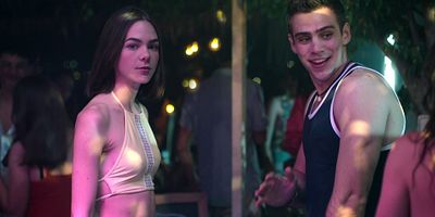 poster de la série Affectueusement, Sara