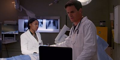 poster de la série Panique aux urgences