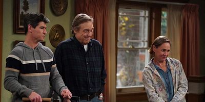 poster de la série Regrets, Rehabs and Realtors