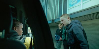 poster de la série Ça fera deux millions, Leya