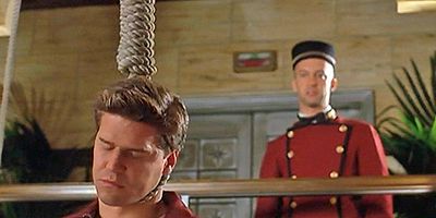 poster de la série L'Hôtel du mal