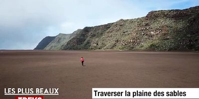 poster de la série Bretagne, le sentier des douaniers