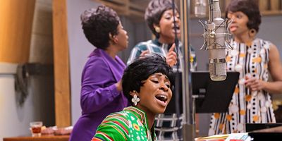 poster de la série Aretha: Unforgettable