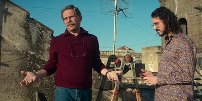 poster de la série Recherche et développement