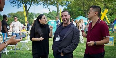 poster de la série Fête de lancement