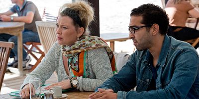 poster de la série Plus on est de fous, plus on rit