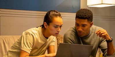 poster de la série Pour une poignée de bitcoins