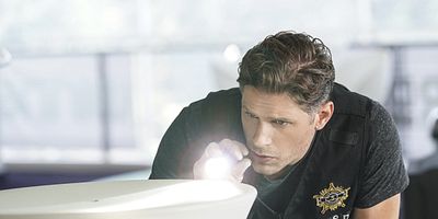 poster de la série Sous le masque