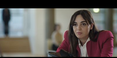 poster de la série 08h 10cm au-dessus du sol