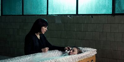 poster de la série Les morts ne reviennent pas