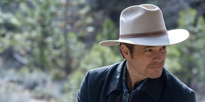 poster de la série Nouvelles priorités