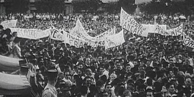 poster de la série Terrorismes et guérilla