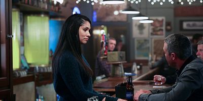 poster de la série Halfway To The Moon