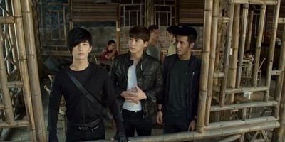 poster de la série Pilot : Squad assembly
