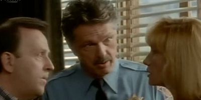 poster de la série Le car scolaire n'ira pas plus loin