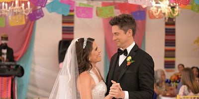 poster de la série Wedding Bouquet, $125